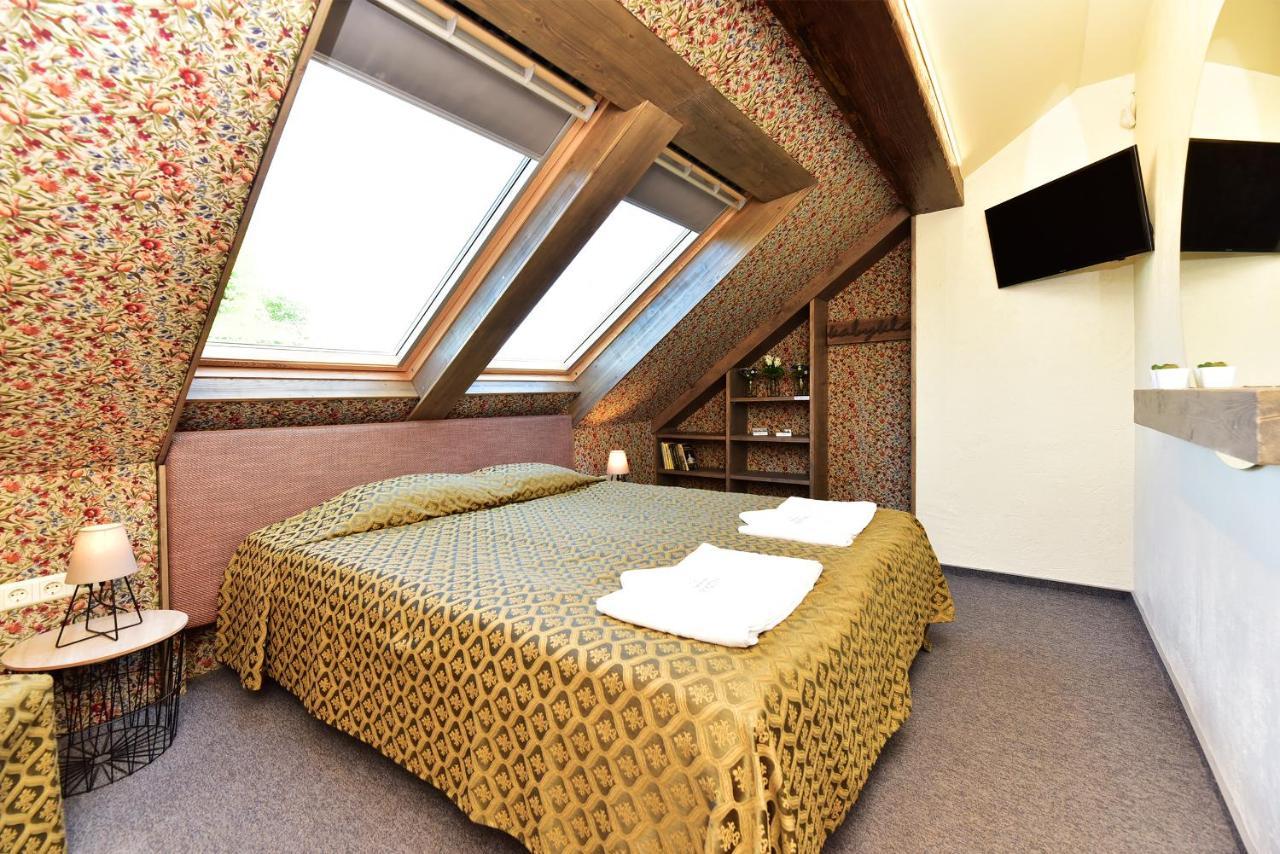 Hotel Medziotoju Sostine Kunioniai Zewnętrze zdjęcie