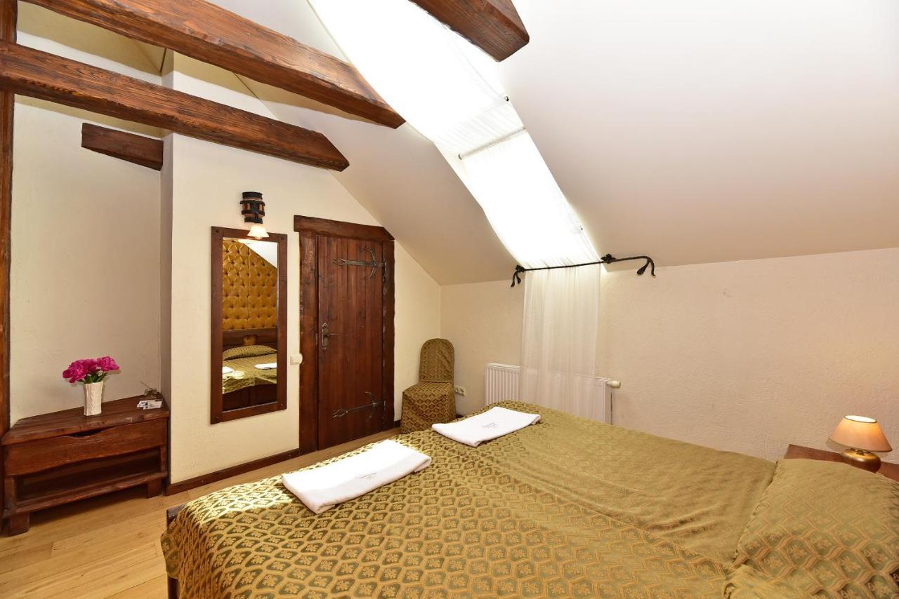 Hotel Medziotoju Sostine Kunioniai Zewnętrze zdjęcie