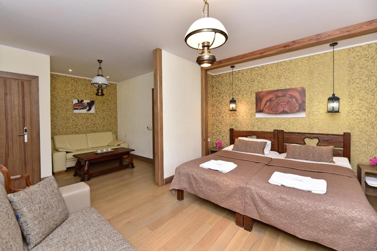 Hotel Medziotoju Sostine Kunioniai Zewnętrze zdjęcie
